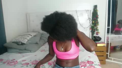 Snapshot of africandarkdamisel chatting on 25, 1, 2025 Ciara online show from 25, 1, 2025