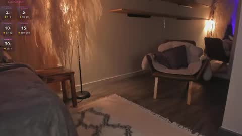 Emma online show from 26, 2, 2025