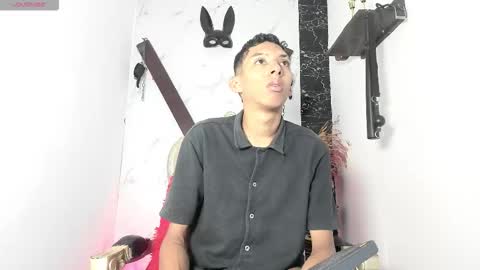 Snapshot of afrodita_n_ares_ chatting on 19, 9, 2025 afrodita n ares online show from 19, 9, 2025