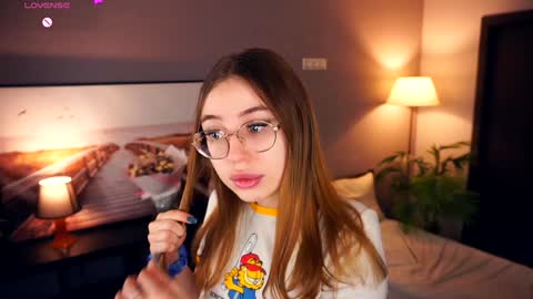 Kind sensual Emma fav pattern 2266 online show from 16, 12, 2024