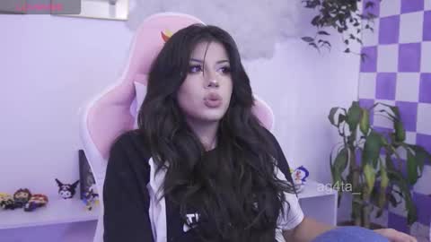 Snapshot of ag4ta_ chatting on 5, 11, 2025 Agata online show from 5, 11, 2025