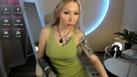 Snapshot of agata__poison chatting on 19, 11, 2025 Agata online show from 19, 11, 2025