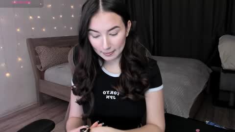 Snapshot of agata_cherry chatting on 5, 2, 2025 Eva online show from 5, 2, 2025