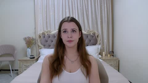 Agata Aisitt online show from 3, 2, 2025