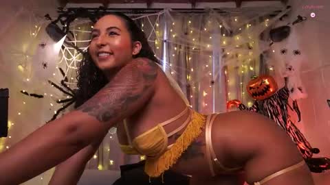 Snapshot of agatha_collinss chatting on 18, 10, 2025 Val inst agatha clls online show from 18, 10, 2025