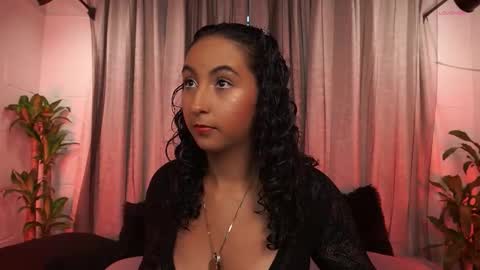 Snapshot of agatha_collinss chatting on 23, 10, 2025 Val inst agatha clls online show from 23, 10, 2025