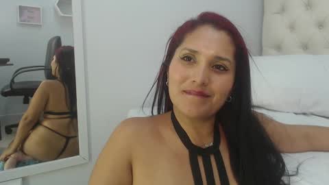 agatha_collinz online show from 7, 1, 2025