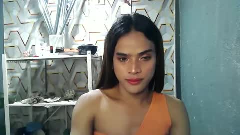 agatha_flux online show from 18, 12, 2025