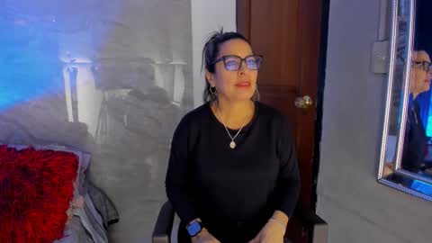 Snapshot of agatha_pleasure chatting on 17, 10, 2025 agatha_pleasure online show from 17, 10, 2025