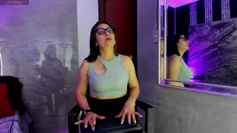 Snapshot of agatha_pleasure chatting on 13, 11, 2025 agatha_pleasure online show from 13, 11, 2025