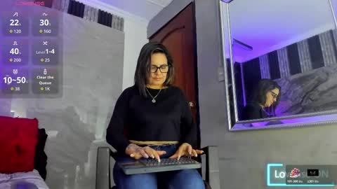 Snapshot of agatha_pleasure chatting on 18, 11, 2025 agatha_pleasure online show from 18, 11, 2025