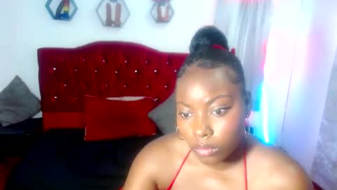 CAROLINA online show from 25, 1, 2025