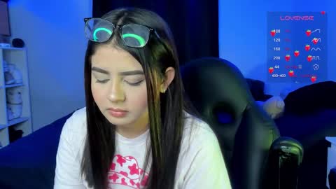 Snapshot of agatha_riccie chatting on 14, 10, 2025 Cat online show from 14, 10, 2025