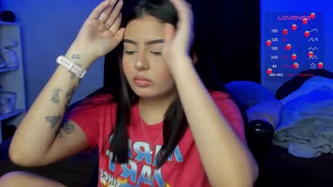 Snapshot of agatha_riccie chatting on 24, 10, 2025 Cat online show from 24, 10, 2025