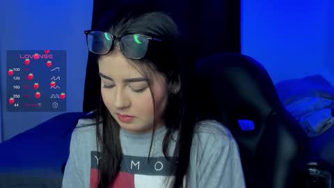 Snapshot of agatha_riccie chatting on 22, 11, 2025 Cat online show from 22, 11, 2025