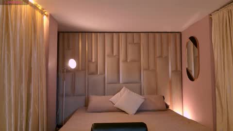 Agatha online show from 16, 10, 2025