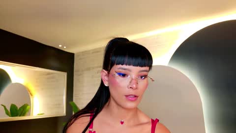 Agatha online show from 6, 11, 2025