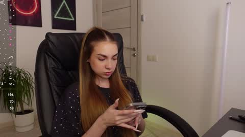Agelina Lilly Laura online show from 23, 2, 2025