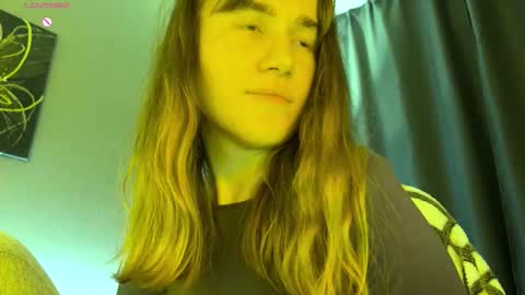 Agnis online show from 10, 2, 2026