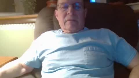 aguynrkfrd online show from 17, 3, 2026