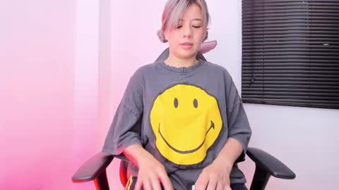 Snapshot of ah_mara chatting on 19, 11, 2025 Ahmara online show from 19, 11, 2025