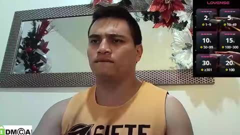 Snapshot of ahntony__69 chatting on 8, 1, 2025 ahntony 69 online show from 8, 1, 2025