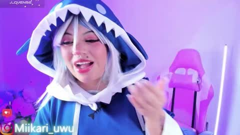 Ahri help me get to 100  online show from 23, 12, 2025