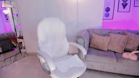 AIDA ADAMS online show from 16, 12, 2024