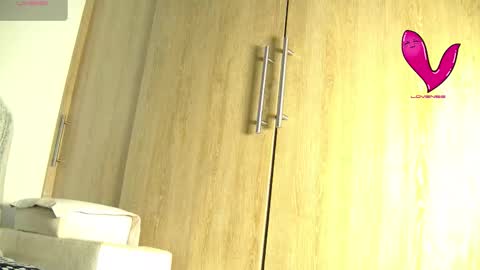 Snapshot of aidaadams chatting on 15, 11, 2025 Aida online show from 15, 11, 2025