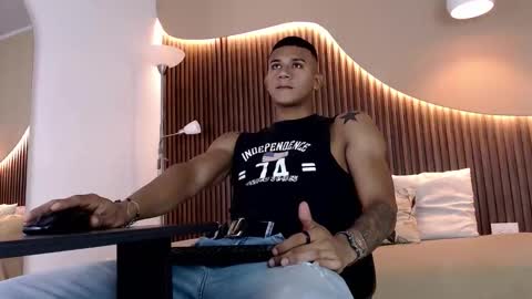 Aiden online show from 21, 10, 2025