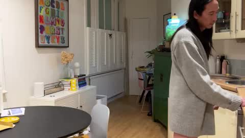 Spicyla online show from 30, 1, 2025