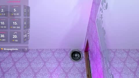   online show from 30, 11, 2025