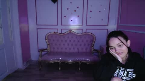 Ailen online show from 8, 1, 2025