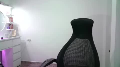 AINE online show from 7, 11, 2025