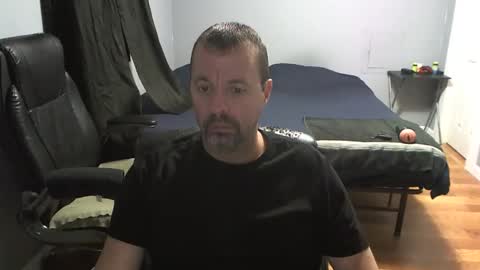 Daddy online show from 19, 12, 2025