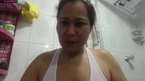 Snapshot of aisha_french chatting on 19, 1, 2026 aisha_french online show from 19, 1, 2026