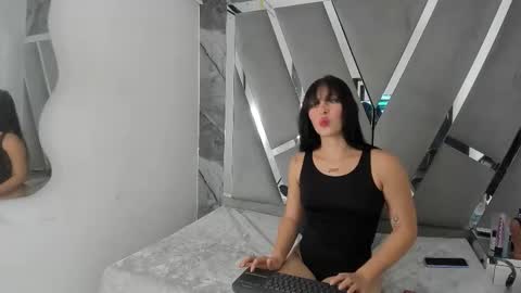 aishaxht online show from 10, 2, 2026