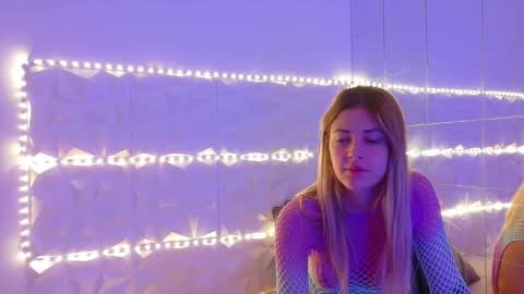 Aisha online show from 29, 9, 2025