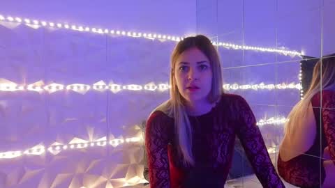 Aisha online show from 23, 10, 2025