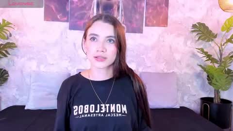 little aitana  online show from 20, 10, 2025