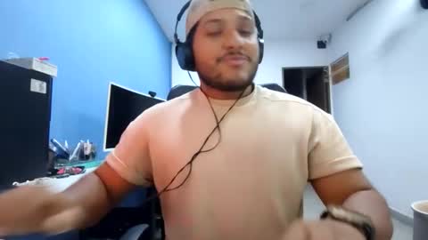 Snapshot of aj_cooper90_ chatting on 24, 11, 2025 Esteban online show from 24, 11, 2025