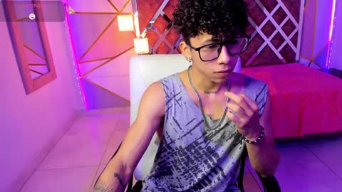 akazaboy online show from 29, 1, 2025