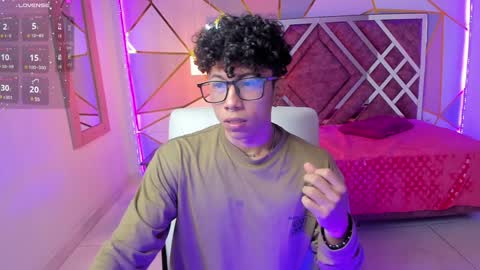 akazaboy online show from 31, 1, 2025