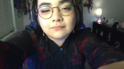Aki . online show from 12, 10, 2025