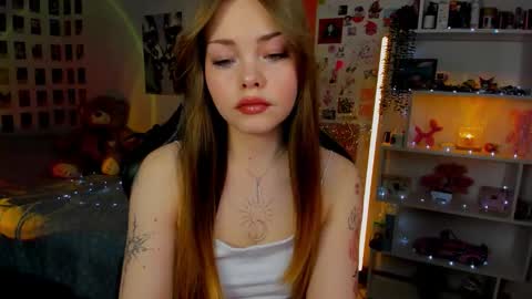 Snapshot of akirakatsu chatting on 21, 12, 2025 Akira online show from 21, 12, 2025