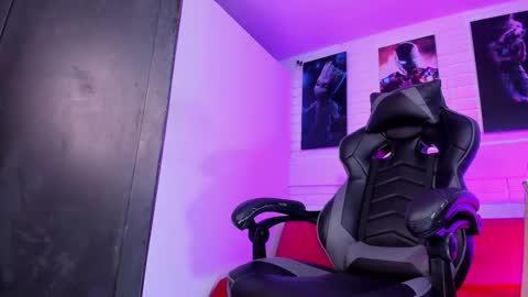 Snapshot of alahia__rodriguez chatting on 1, 11, 2025 Alahia Rodriguez online show from 1, 11, 2025