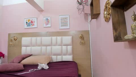 alahia_am online show from 8, 10, 2025