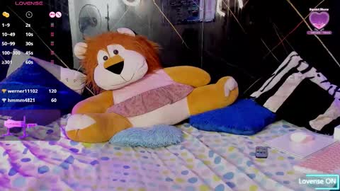 alahia rivera online show from 14, 11, 2025