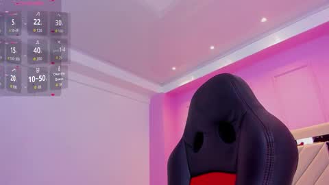  A L A H I A  online show from 11, 10, 2025