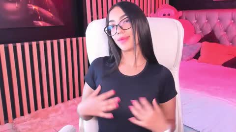Snapshot of alaia_alegria chatting on 21, 12, 2025 Alaia Alegria online show from 21, 12, 2025